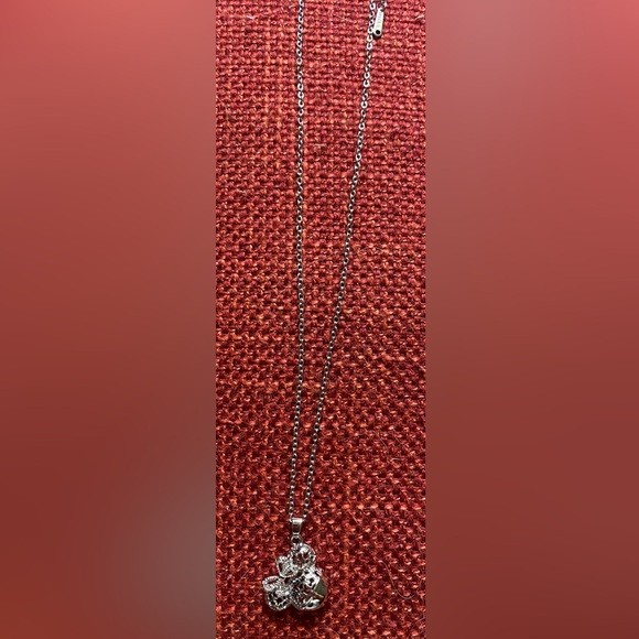 Elegant 925 Sterling Silver Minnie Mouse Pendant Necklace - Picture 4 of 5